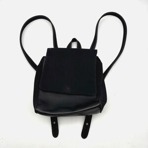 Vintage Y2K Liz Claiborne Black Polyester Faux Leather Backpack Purse 10x11"